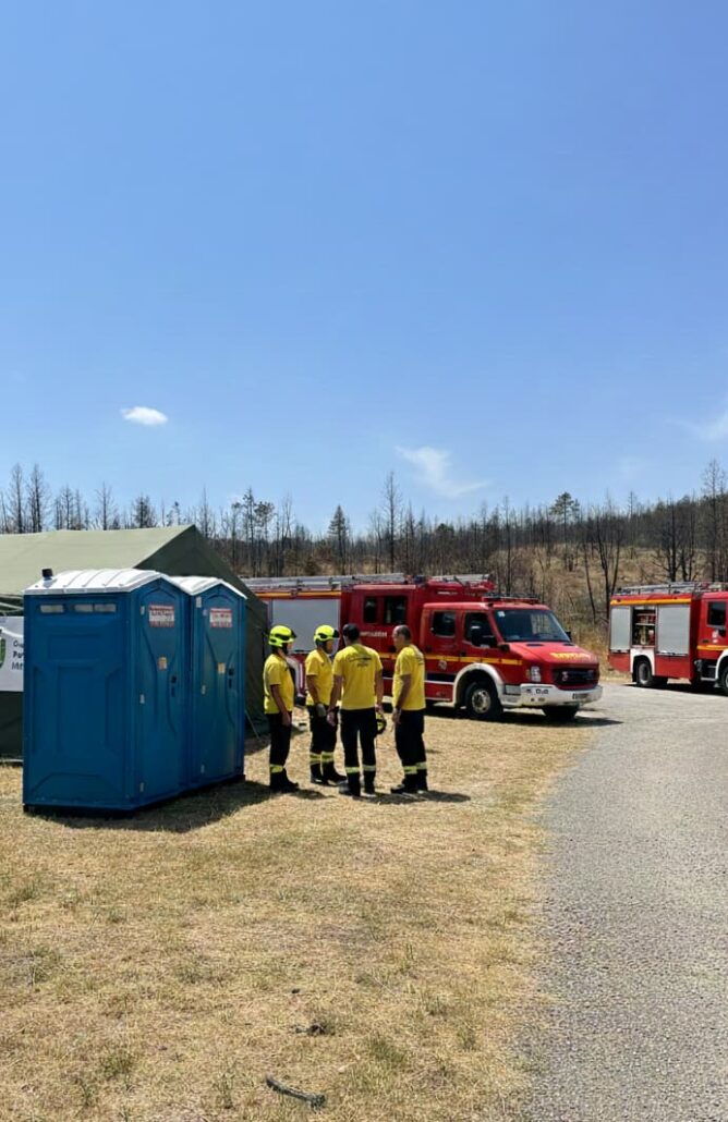 Baños-portatiles-para-retenes-antiincendios